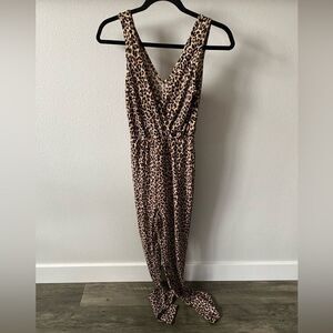 WOMENS LEOPARD JUMPSUIT SIZE SMALL